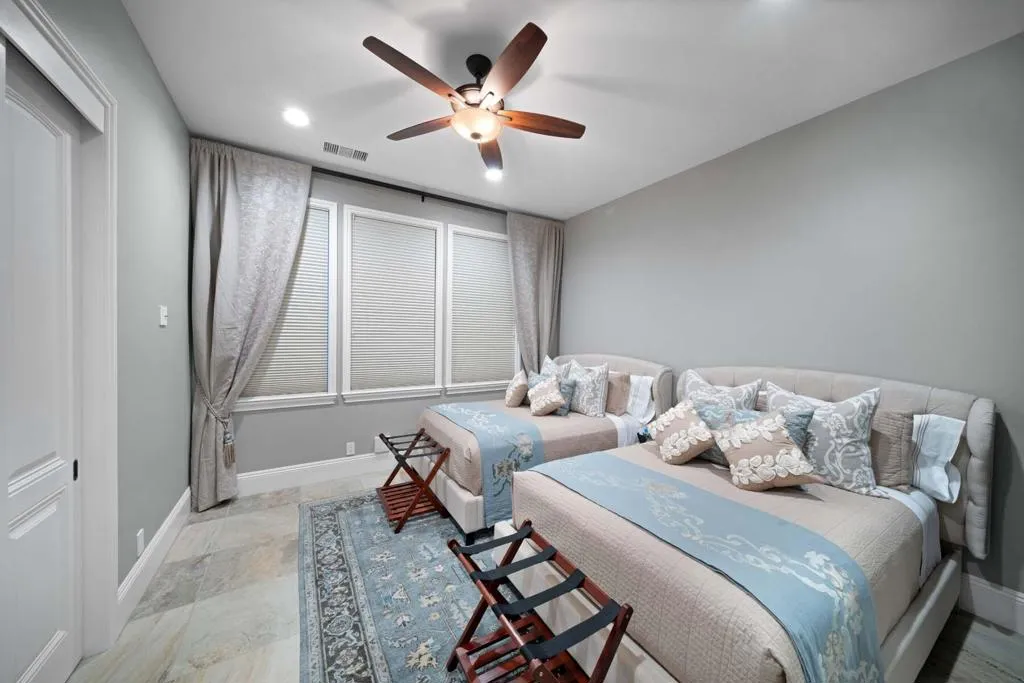 76361 Via Saturnia, Indian Wells, California 92210 home-pic-40